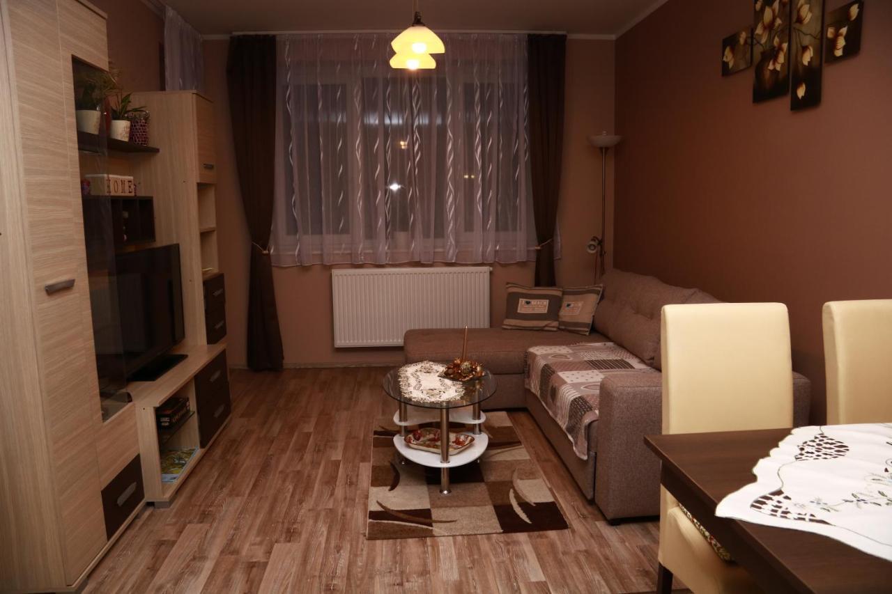 Ferienwohnung Ametiszt Apartman Sárvár Exterior foto